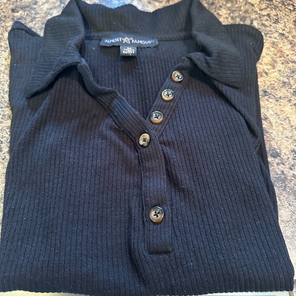 Ladies Almost Famous ribbed collared top - Picture 2 of 6